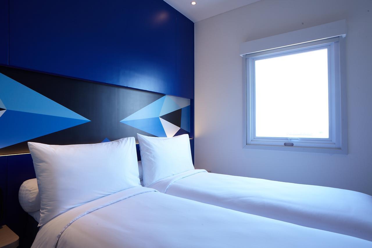 Ibis Budget Cirebon Exterior photo