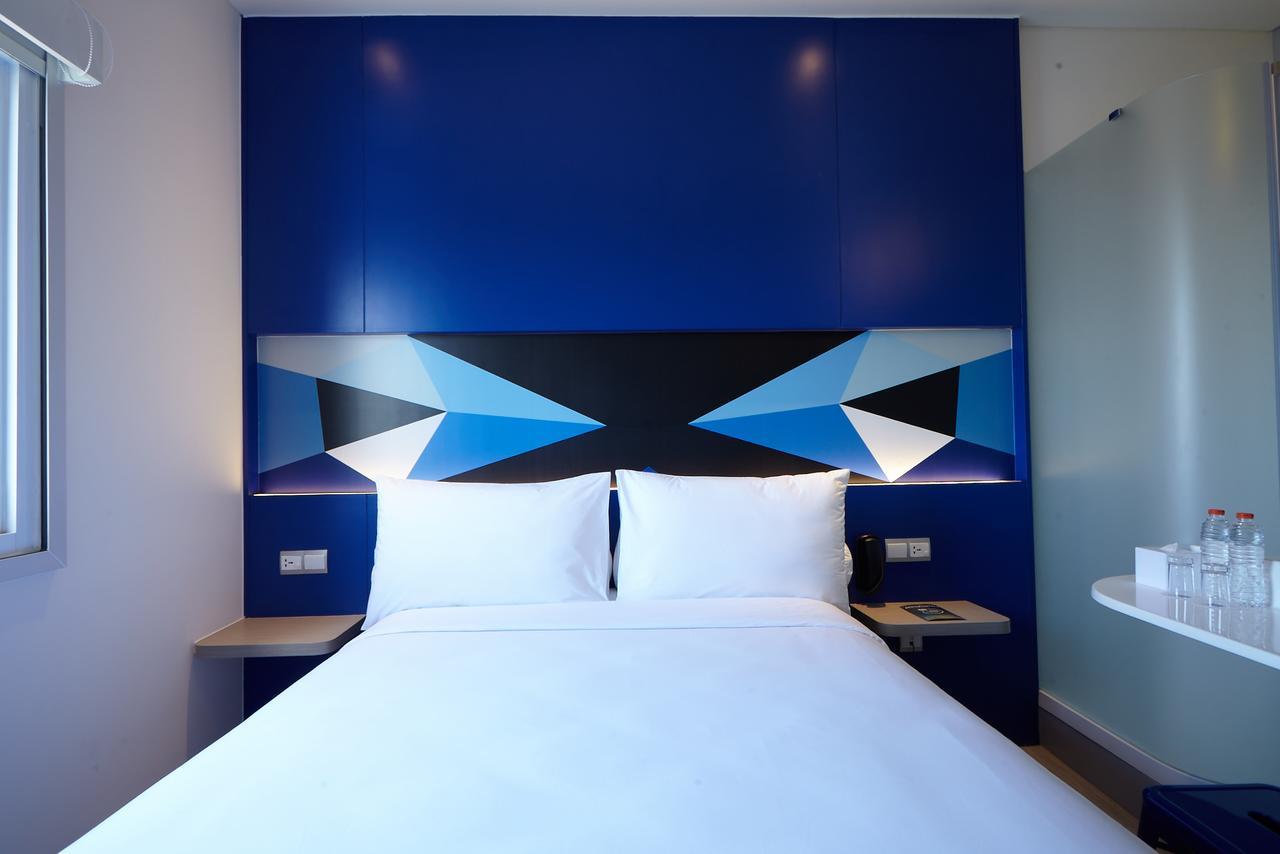 Ibis Budget Cirebon Exterior photo